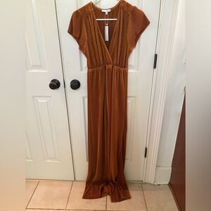 Baltic Born Athena
Dress size medium